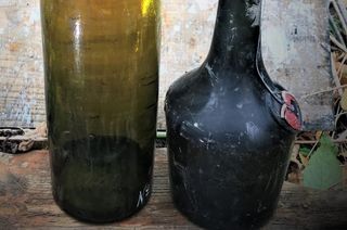 The salvagers hope many of the 900 or so bottles of brandy and liqueur will still be drinkable after 102 years at the bottom of the Baltic Sea.