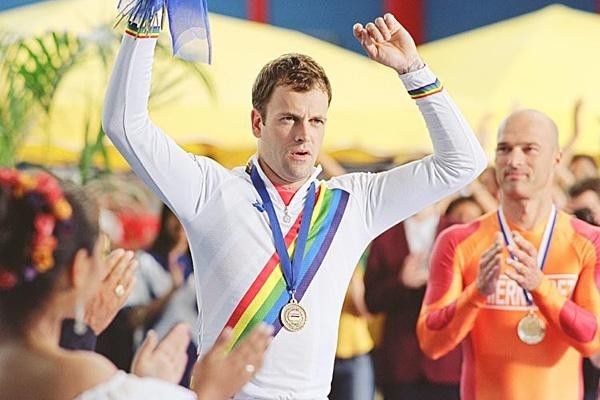 Graeme Obree receiving medal at Bogota (Jonny Lee Miller)