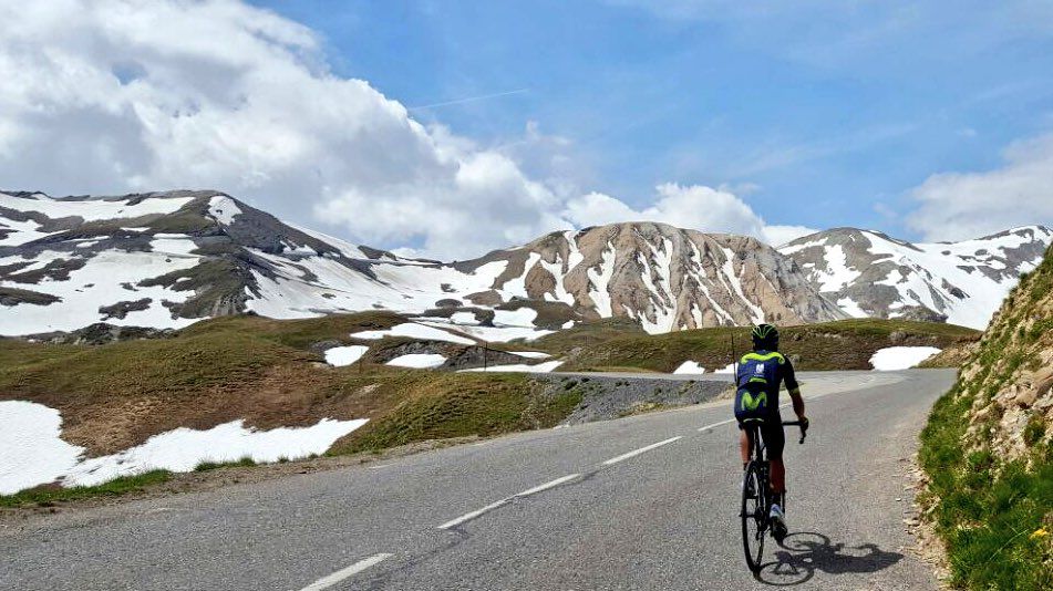 Nairo Quintana checks out one of the climbs he'll see in the Tour de France