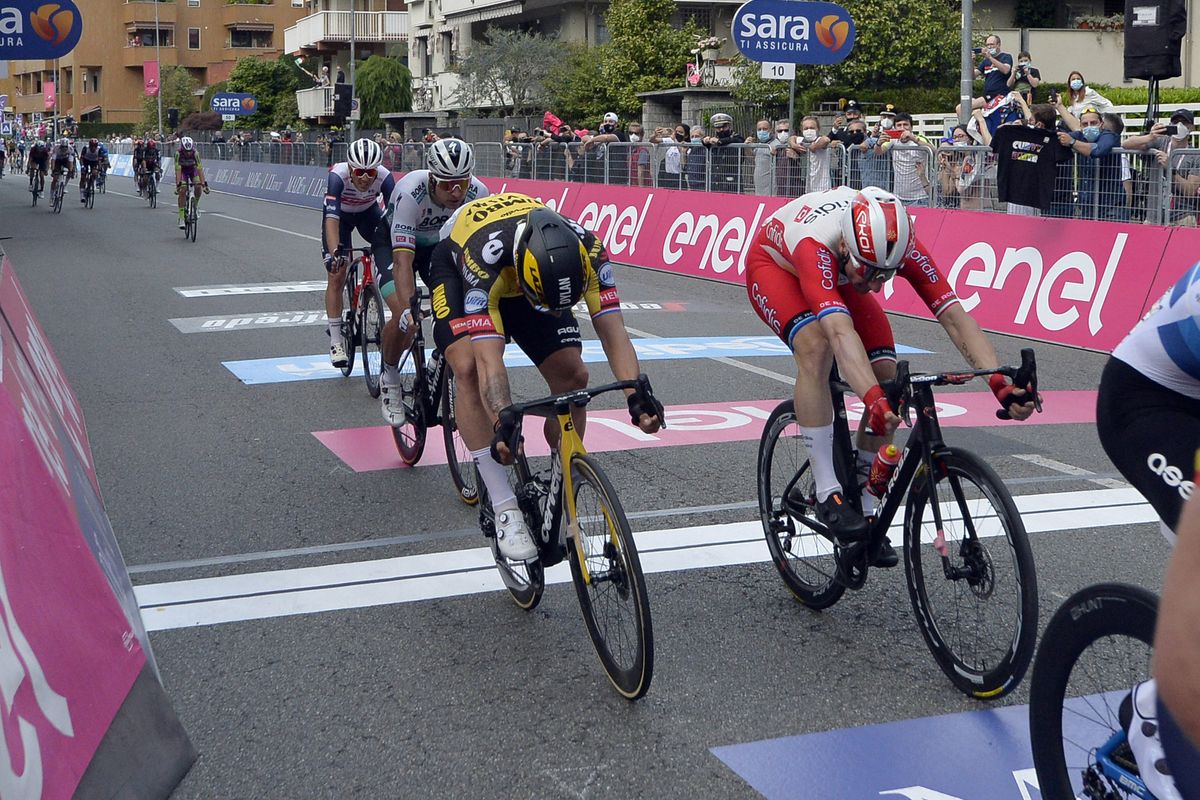 Dylan Groenewegen (Jumbo-Visma) finishes fourth in stage 2 of the 2021 Giro d&#039;Italia in Novara