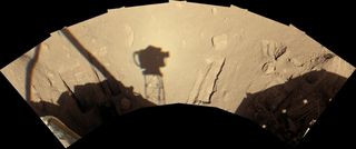 90 Days on Mars: Phoenix Lander Sends Martian Postcard 