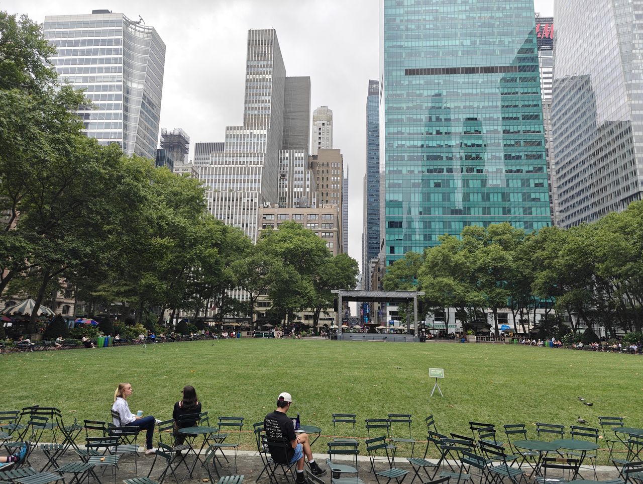 OnePlus Open dynamic range sample.