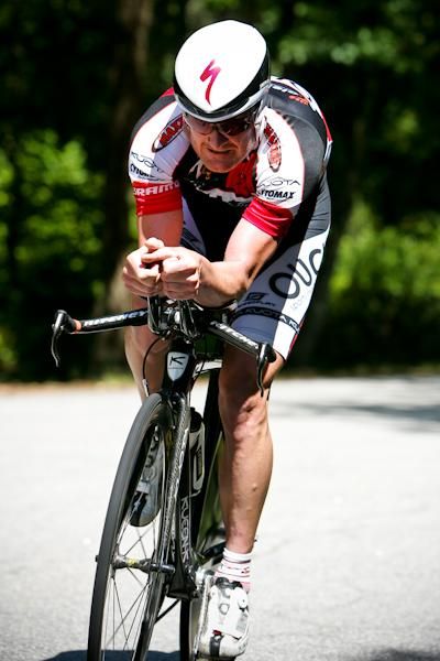 Floyd Landis (OUCH-MAXXIS) was out getting the legs moving and getting ready for tomorrow&rsquo;s road race.