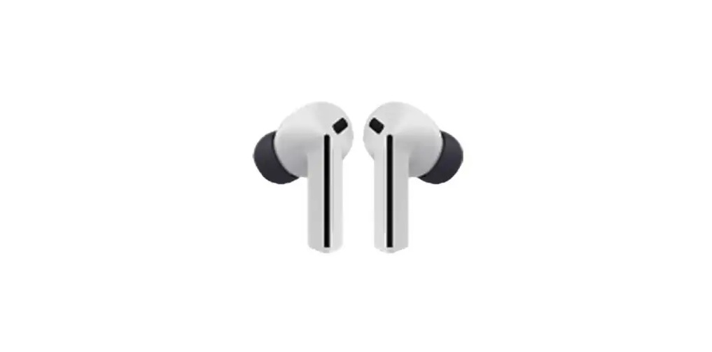 A leaked render of the alleged Samsung Galaxy Buds 3 FE in white with black silicon tips.
