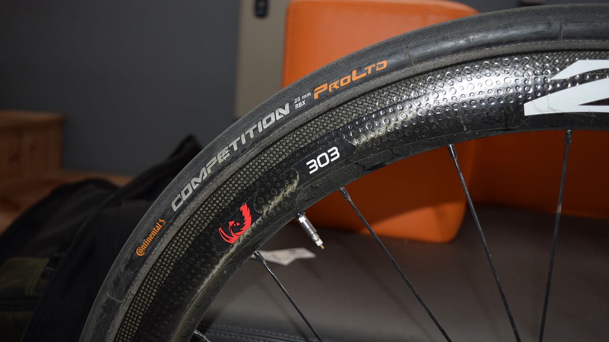 The Zipp wheels were paired with Continental Competition RBX 28mm tubular tyres