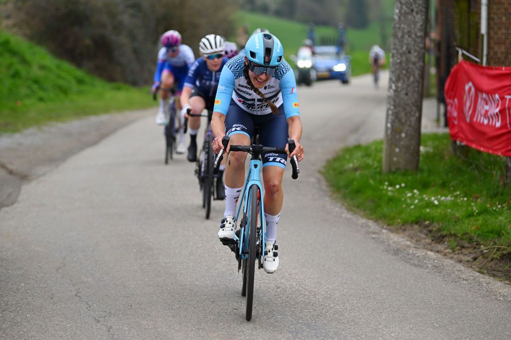 WAREGEM BELGIUM MARCH 29 Lucinda Brand of The Netherlands and Team Trek Segafredo competes during the 11th Dwars door Vlaanderen 2023 Womens Elite a 1149km ine day race from Waregem to Waregem DDV23 on March 29 2023 in Waregem Belgium Photo by Luc ClaessenGetty Images