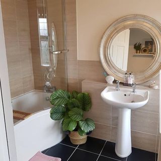 bathroom before plain and neutral