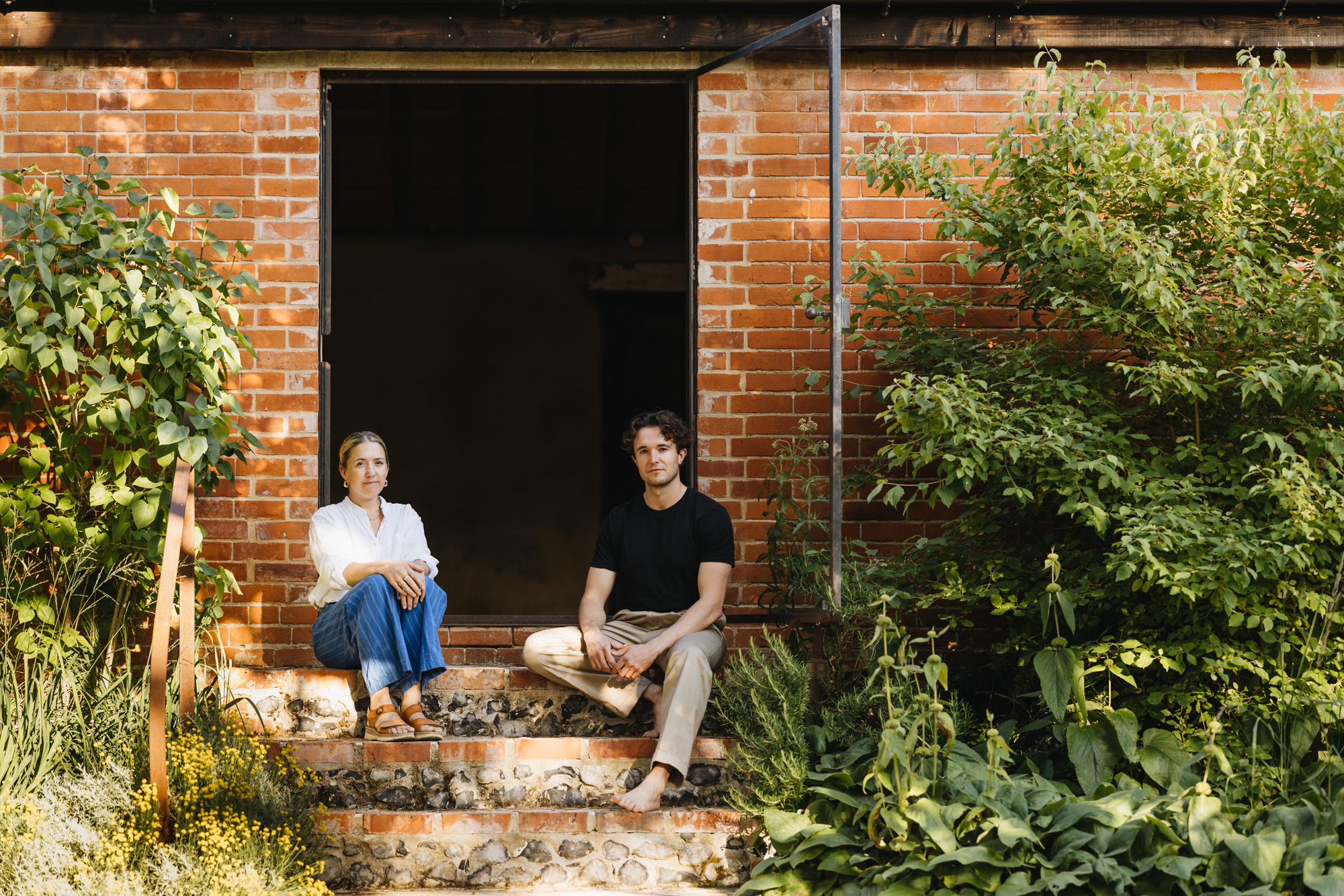 Interiors and gardens of a former milking parlour in Berkshire