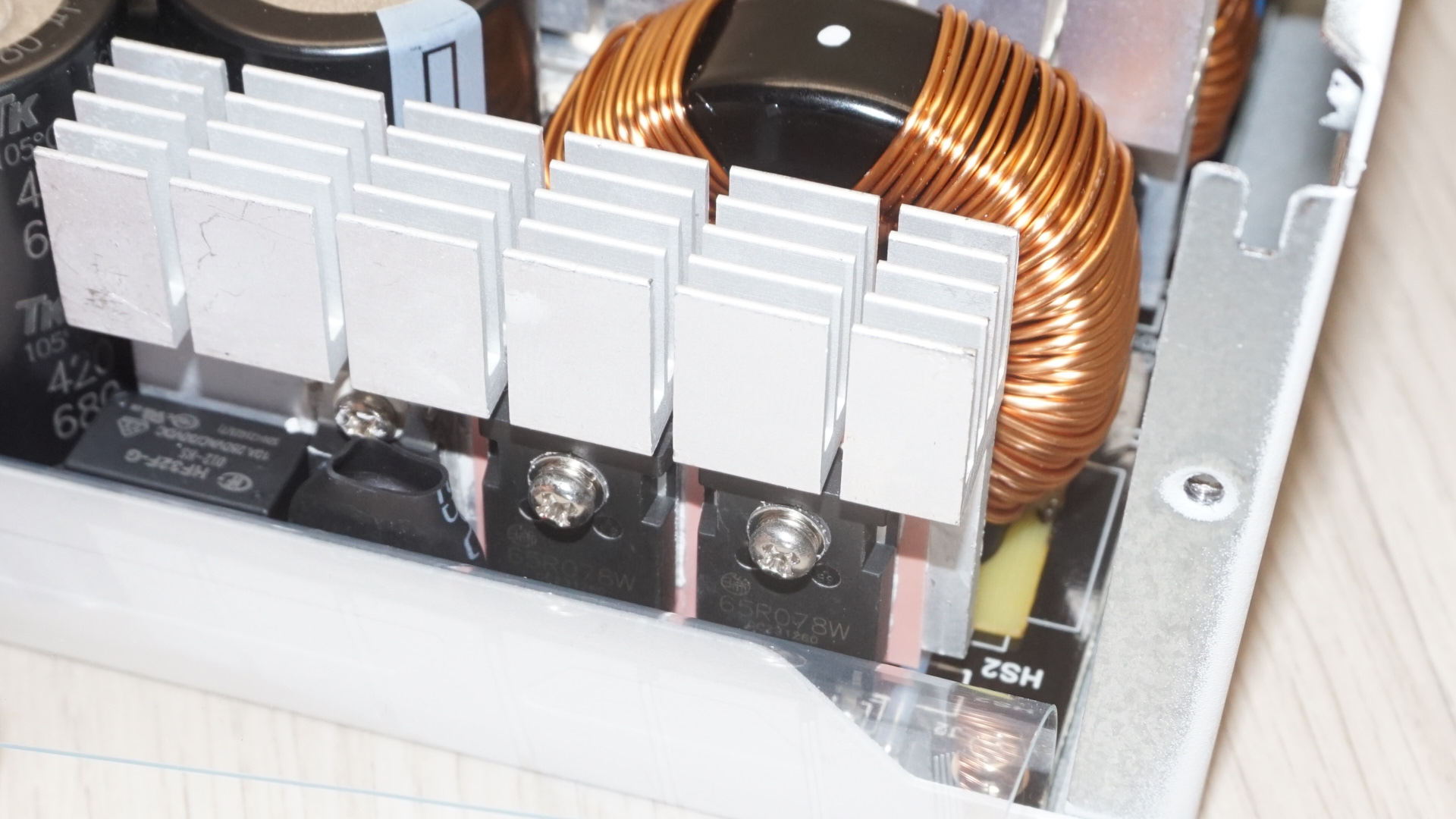 Cougar Polar X2 1200W Platinum PSU