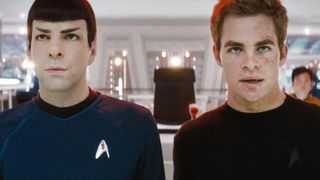 Spock und Kirk feiern in 2009 mit frischen Gesichtern ein überraschendes Wiedersehen