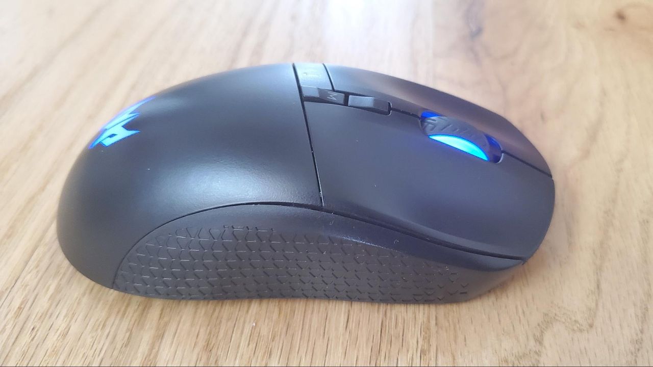 Acer Predator Cestus 350