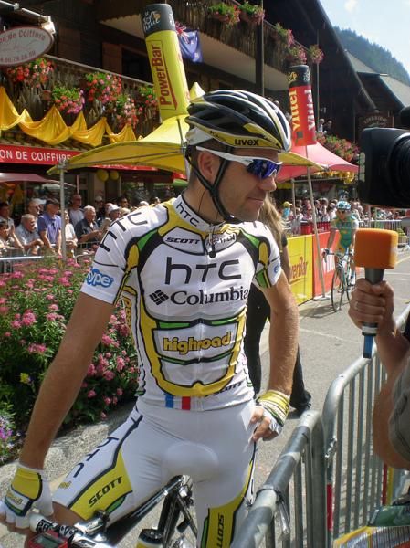 Maxime Monfort got the permission to leave the Tour during the rest to go and see his new born baby girl Lou but he was back at work in Morzine