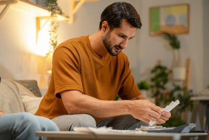 Regular savings accounts: Man saving money