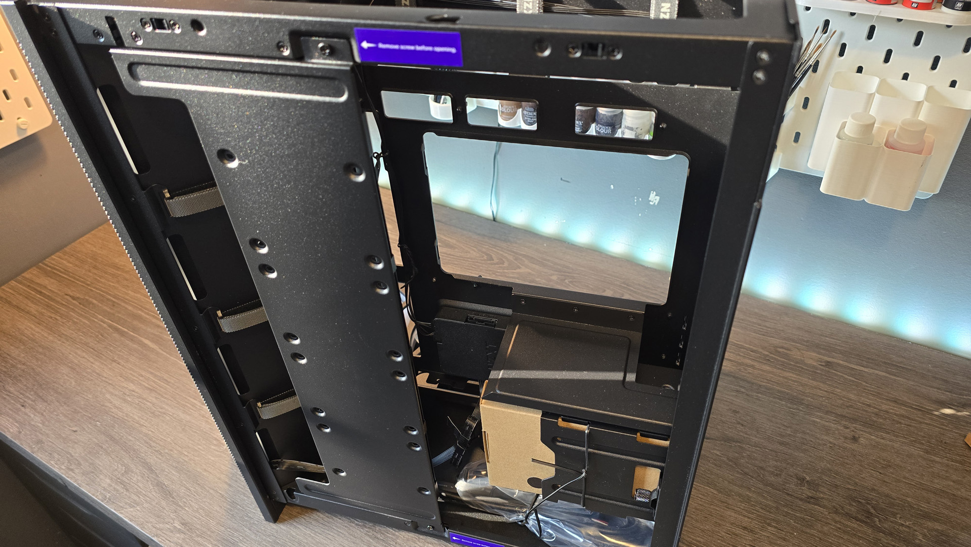 NZXT H9 Flow RGB+ PC case