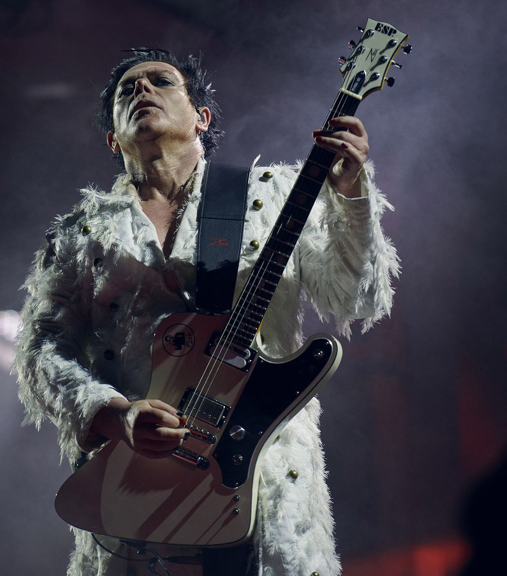 Easy Rammstein Guitar Riffs Richard Z. Kruspe: the riff that launched Rammstein | Guitar World