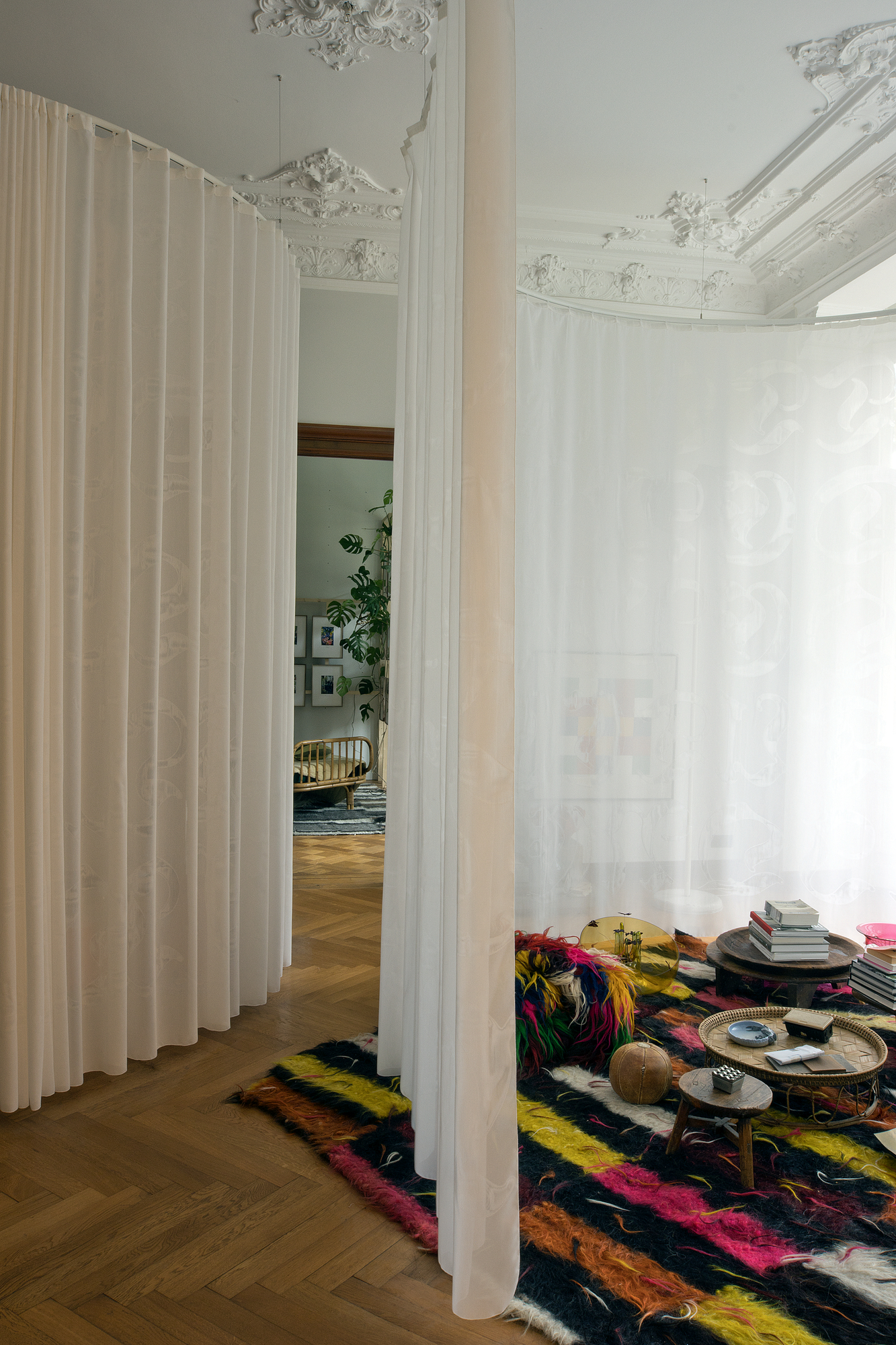Kvadrat Curtains by Dahn Vo