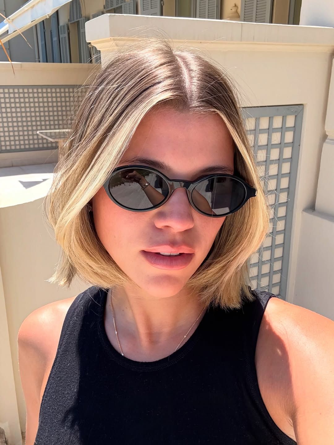 A glossy french bob on socialite Sofia Richie Grainge