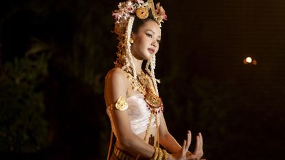 Lalisa Manobal dressed in a traditional Thai dress