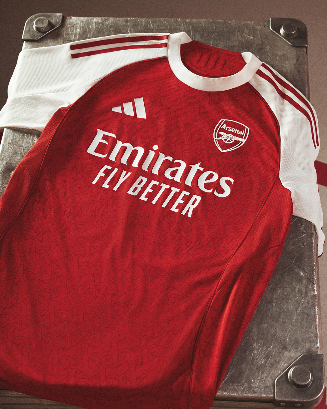 Arsenal 2025/26 home kit