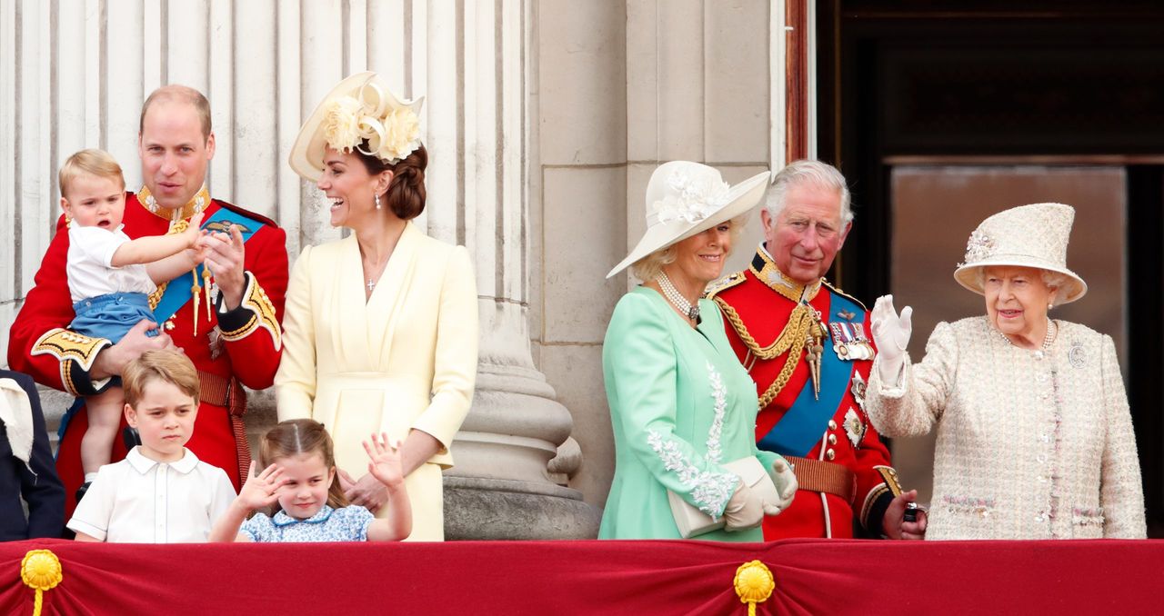 royal EastEnders - LONDON, UNITED KINGDOM - JUNE 08: (EMBARGOED FOR PUBLICATION IN UK NEWSPAPERS UNTIL 24 HOURS AFTER CREATE DATE AND TIME) Prince William, Duke of Cambridge, Catherine, Duchess of Cambridge, Prince Louis of Cambridge, Prince George of Cambridge, Princess Charlotte of Cambridge, Camilla, Duchess of Cornwall, Prince Charles, Prince of Wales and Queen Elizabeth II watch a flypast from the balcony of Buckingham Palace during Trooping The Colour, the Queen&#039;s annual birthday parade, on June 8, 2019 in London, England. The annual ceremony involving over 1400 guardsmen and cavalry, is believed to have first been performed during the reign of King Charles II. The parade marks the official birthday of the Sovereign, although the Queen&#039;s actual birthday is on April 21st. (Photo by Max Mumby/Indigo/Getty Images)