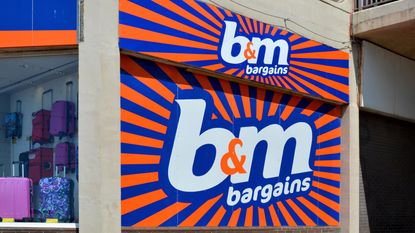 B&M