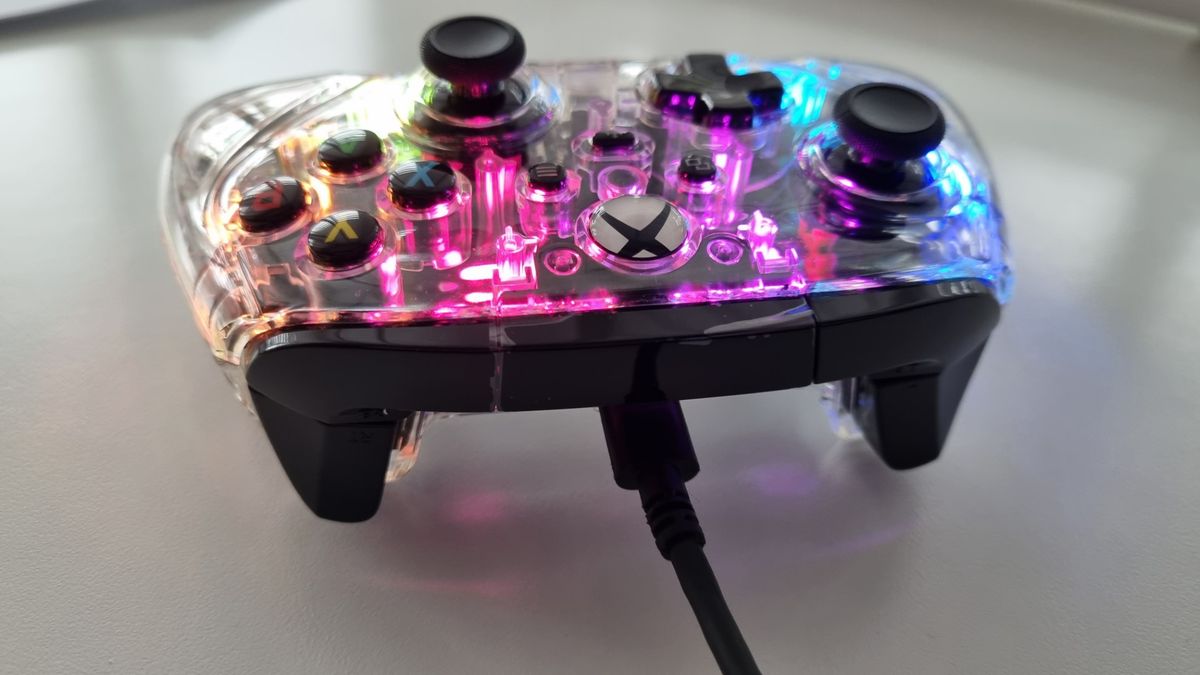 HyperX Clutch Gladiate RGB