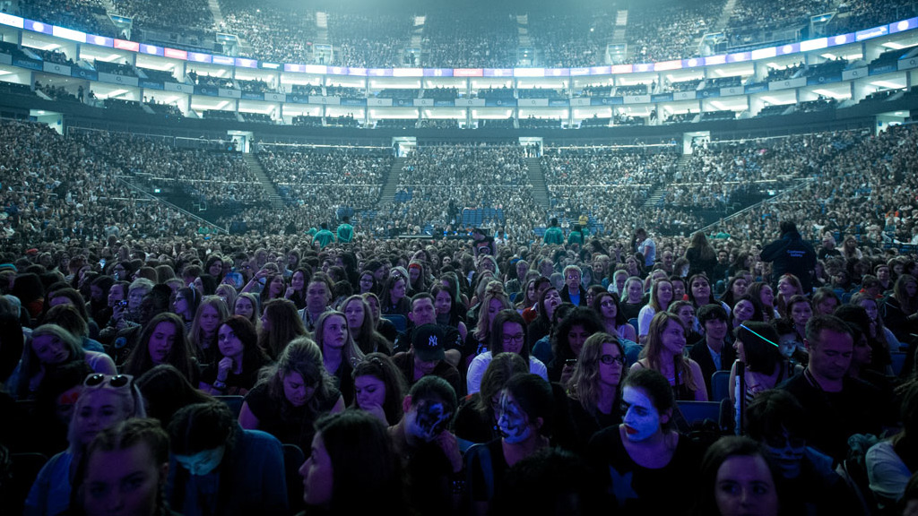 concert audience