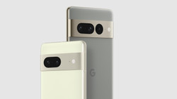 Image of two Google Pixel 7 Pros