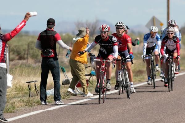 Corey Carlson (Team Rio Grande) attempts to to take a hand-up.