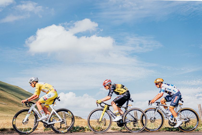 14/07/2025 - Cycling - 2025 Tour de France Stage 10, Ennezat - Le Mont-Dore Puy de Sancy, France -Jonas Vingegaard, Visma Lease a Bike, Tadej Pogacar, UAE Team Emirates-XRG, Remco Evenepoel, Soudal Quickstep.