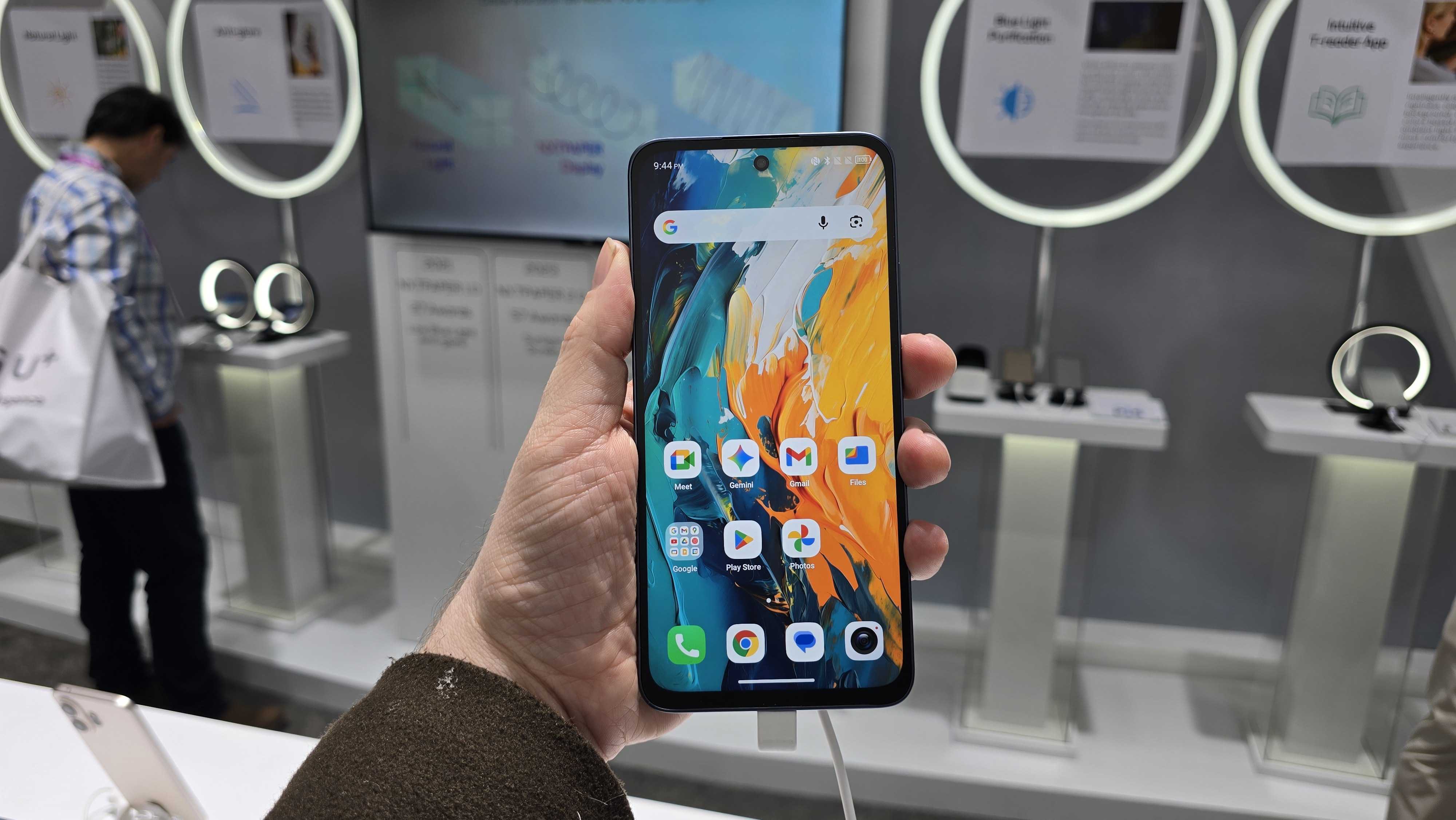 TCL NXTPAPER 70 Pro at MCW 2026