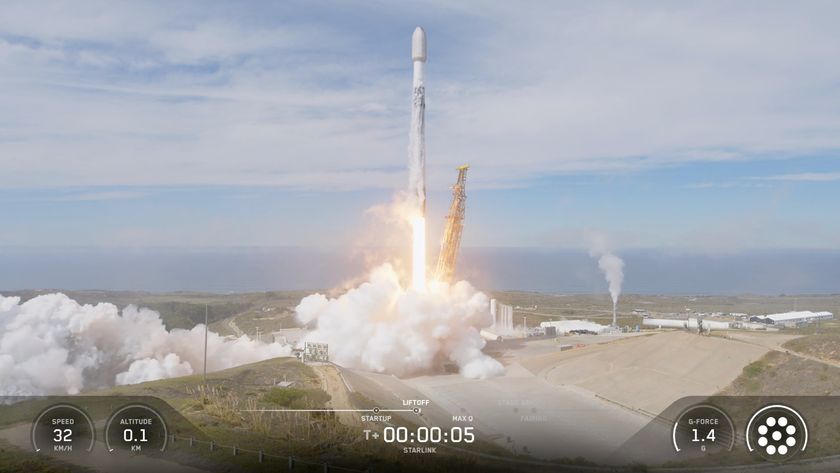 A SpaceX Falcon 9 rocket launches 28 Starlink satellites from California&#039;s Vandenberg Space Force Base on Oct. 19, 2025. It was the 132nd Falcon 9 launch of the year, tying a SpaceX record.