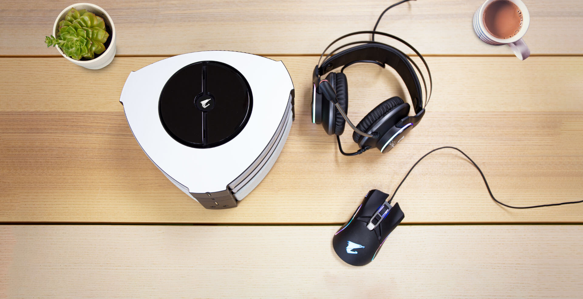 Proejct Cielo on a desk