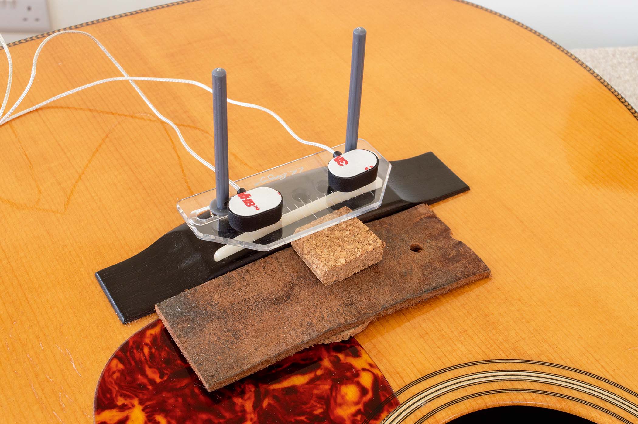 GIT539 Nitty Gritty: how to install an L.R. Baggs acoustic guitar pickup system.