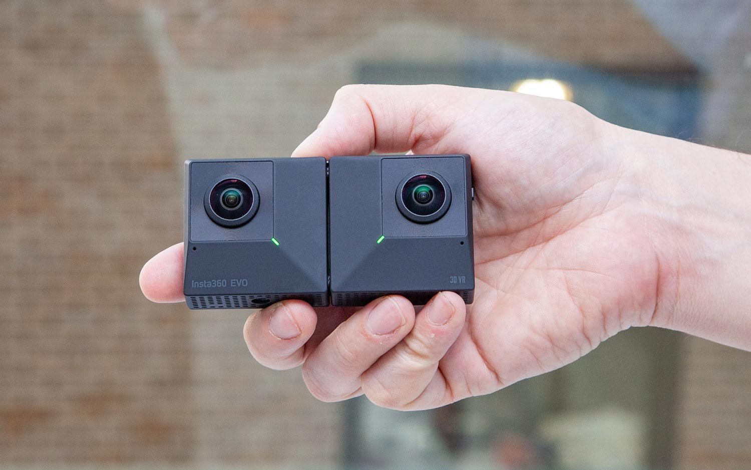 Insta360 Evo Camera Review: 360- and 180-Degree Video Made Easy ...