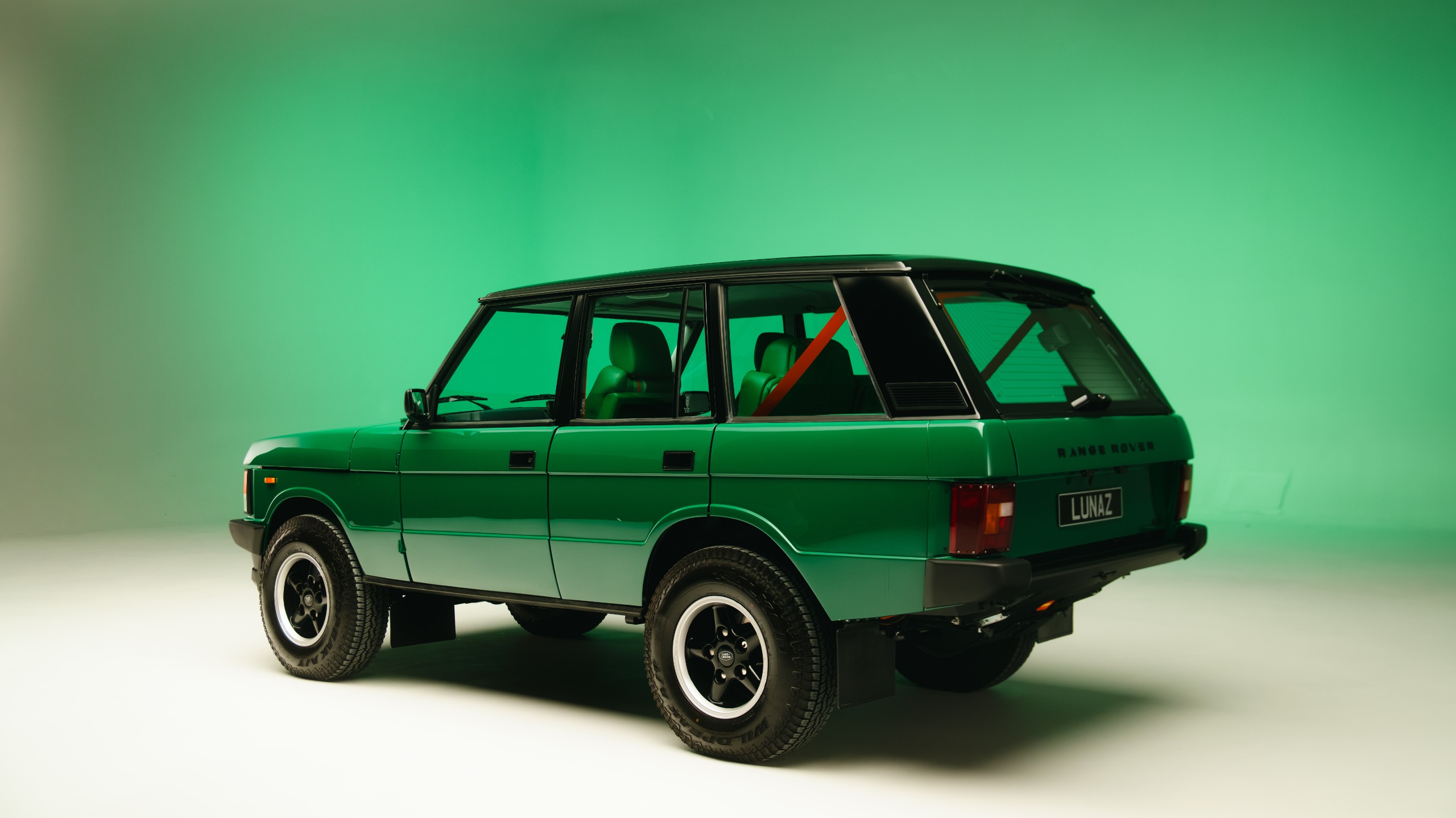 Kermit, a Range Rover Classic by Lunaz