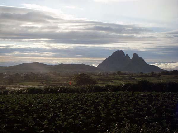 The race route covers the higher plateau of the island.