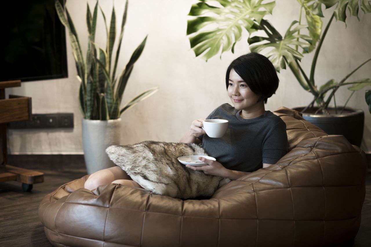 A giant bean bag chair? Yes, please. 