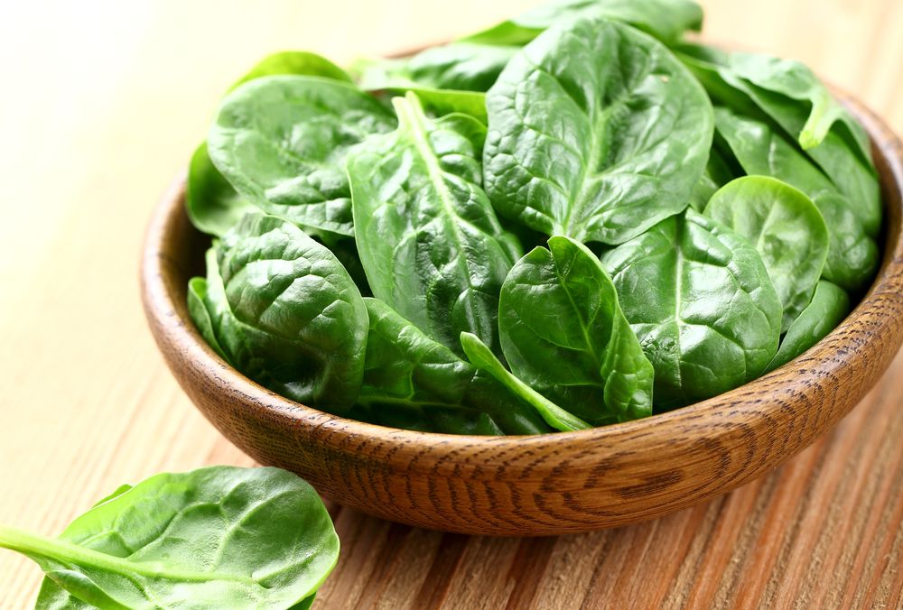 Spinach in bowl