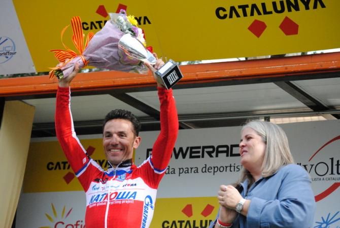 Purito Rodr&iacute;guez with his prizes for second