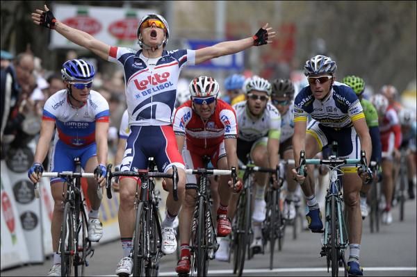 Gianni Meersman (Lotto-Belisol) claims stage 4 in Rodez