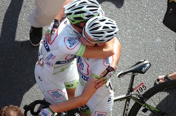A teammate gives John Degenkolb (Argos-Shimano) a hug