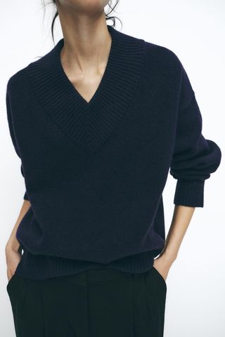 ZARA, Basic V-Neck Knit Sweater