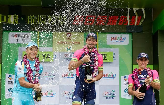 Andrea Palini (Lampre-Merida) opens the champagne