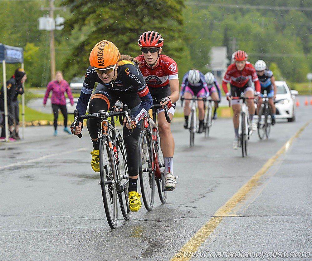 Kirchmann attacks but Sara Bergen (Trek Red Truck) is on her wheel