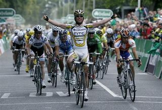 Mark Cavendish (Columbia-HTC) wins stage two of the Tour of Ireland in Killarney