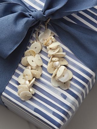 Blue stripe Christmas wrap with shell detail