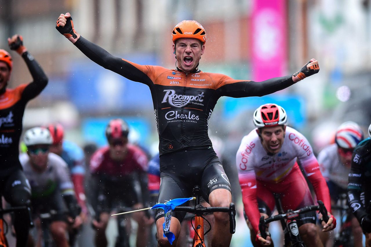 Jesper Asselman (Roompot-Charles) wins the opening stage of Tour de Yorkshire
