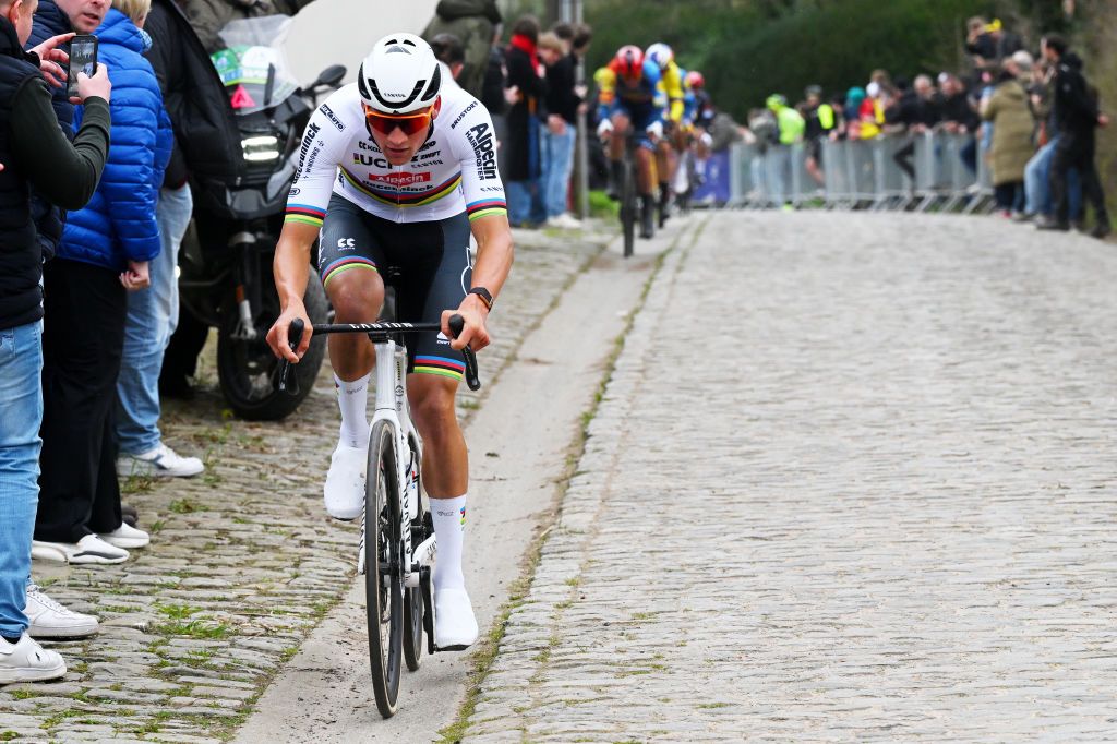 HARELBEKE BELGIUM MARCH 22 Mathieu van der Poel of The Netherlands and Team Alpecin Deceuninck attacks in the Taaienberg cobblestones sector during the 67th E3 Saxo Bank Classic Harelbeke 2024 a 2076km one day race from Harelbeke to Harelbeke UCIWT on March 22 2024 in Harelbeke Belgium Photo by Tim de WaeleGetty Images