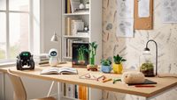Desk accessories 